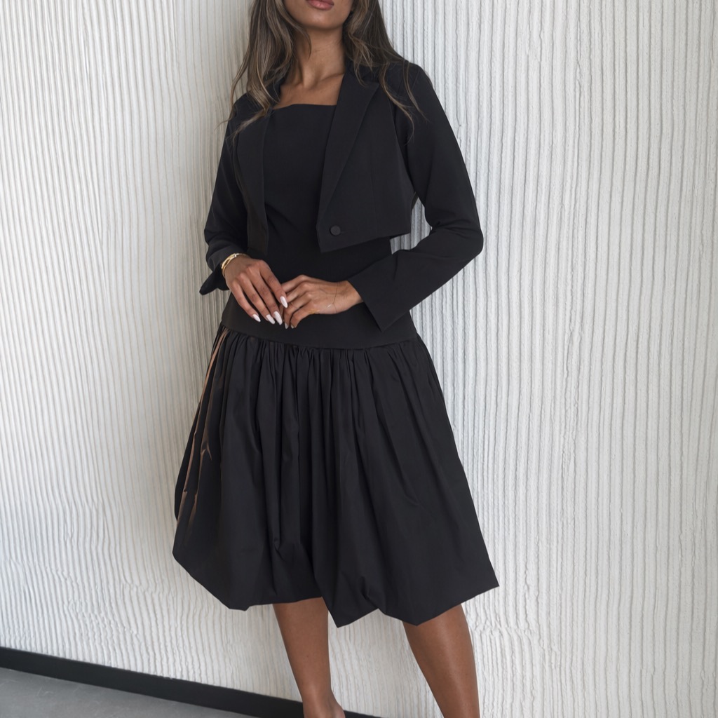 بدلة فستان + بليزر (اسود)