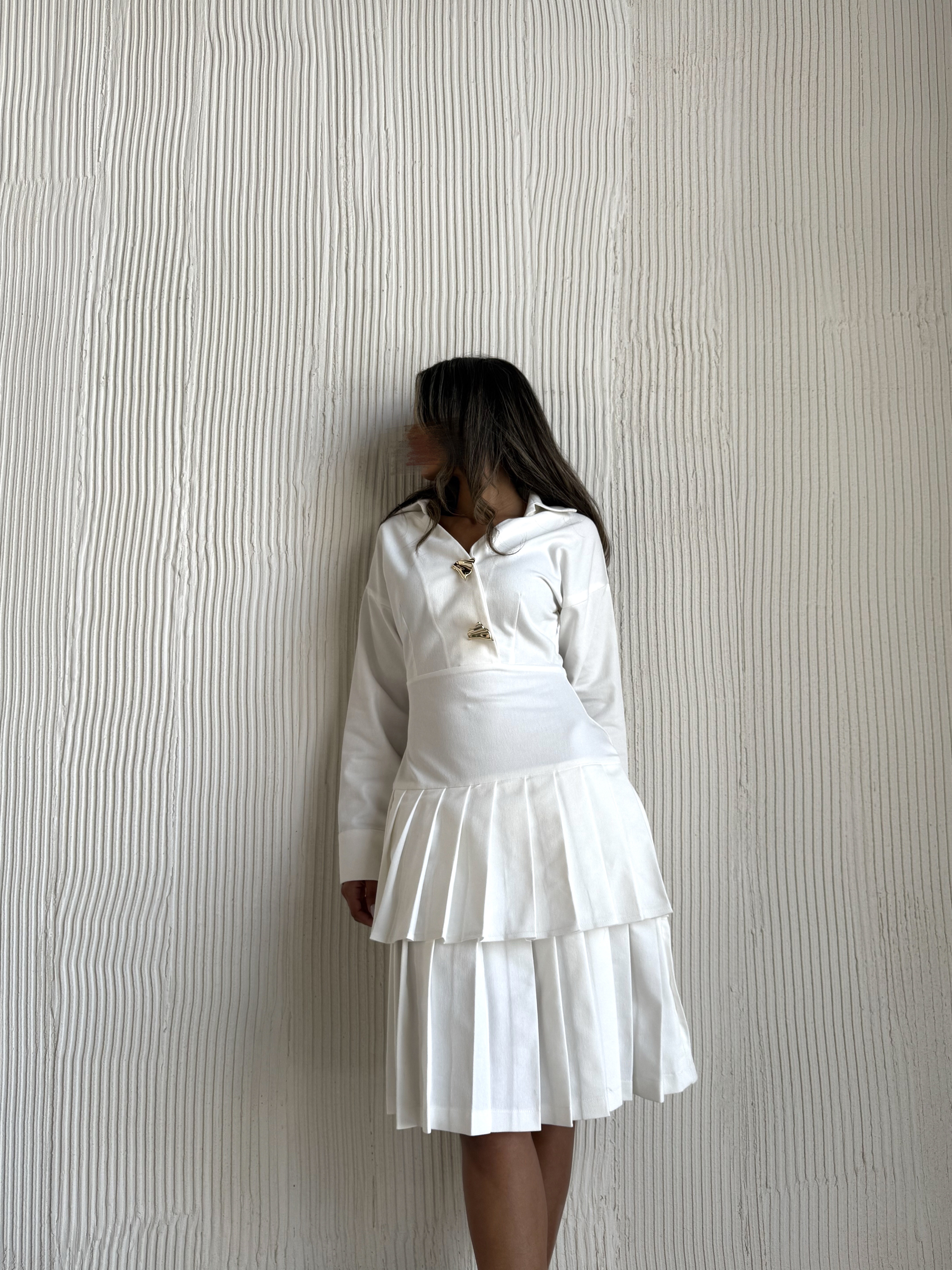 فستان تيا ابيض